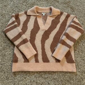 Nine West Women's Polo Collared Sweater with a pink and brown zebra print size M